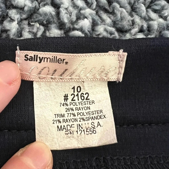 Sally Miller Couture - Girls Skirt - Size 10 - Picture 4 of 9